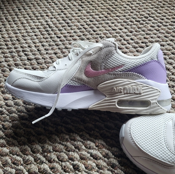 Nike Airmax tennis shoes - Picture 4 of 6